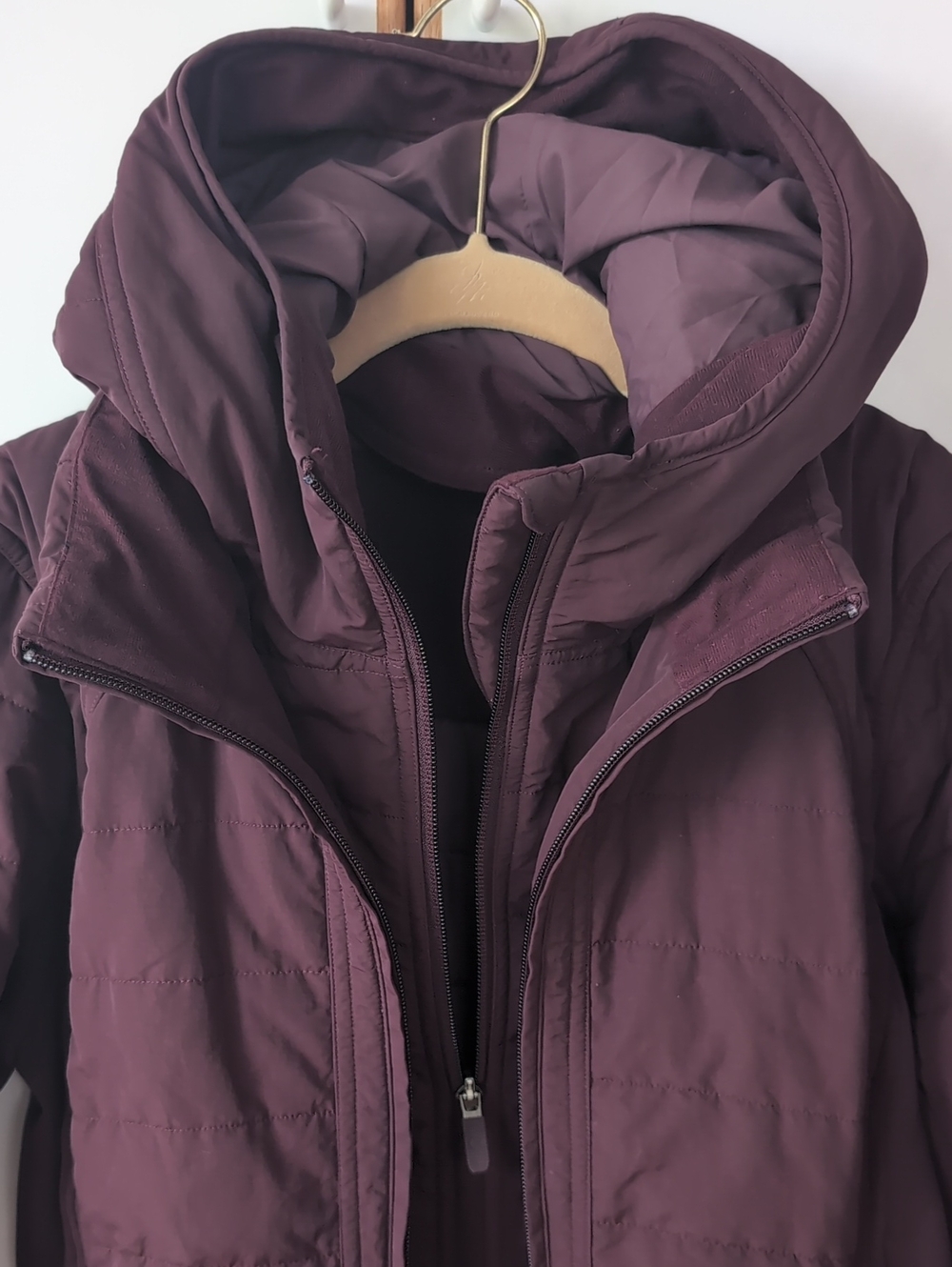 Lululemon Another Mile Jacket 8 Quilted Insulated Cassis - Picture 9 of 16